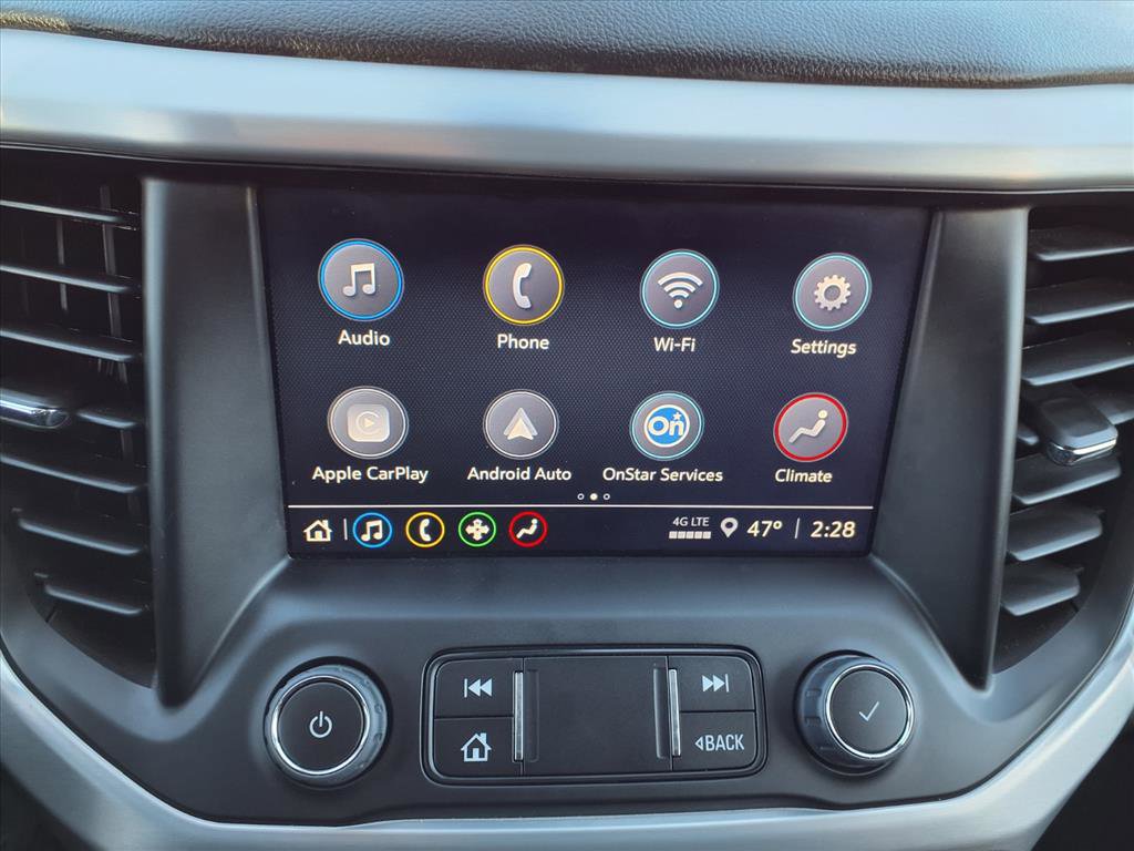 Used 2023 GMC Acadia SLE w/ Driver Convenience Package image 4