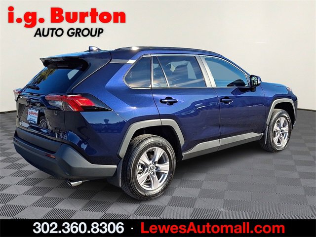 Used 2023 Toyota RAV4 XLE w/ XLE Grade Weather Package image 6