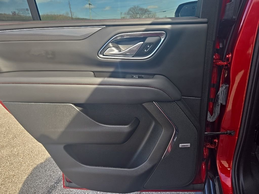 Used 2024 Chevrolet Tahoe RST w/ Luxury Package image 18