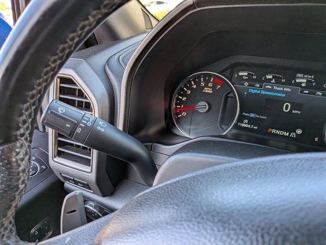 Used 2017 Ford F150 Raptor w/ Equipment Group 802A Luxury image 15