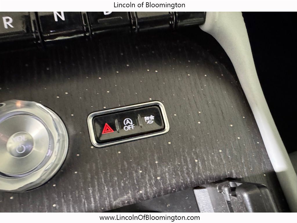 Certified 2025 Lincoln Navigator L Black Label w/ Black Label Special Edition image 69