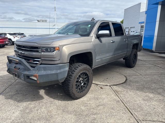 Used 2017 Chevrolet Silverado 1500 LTZ Z71 w/ LTZ Plus Package image 4