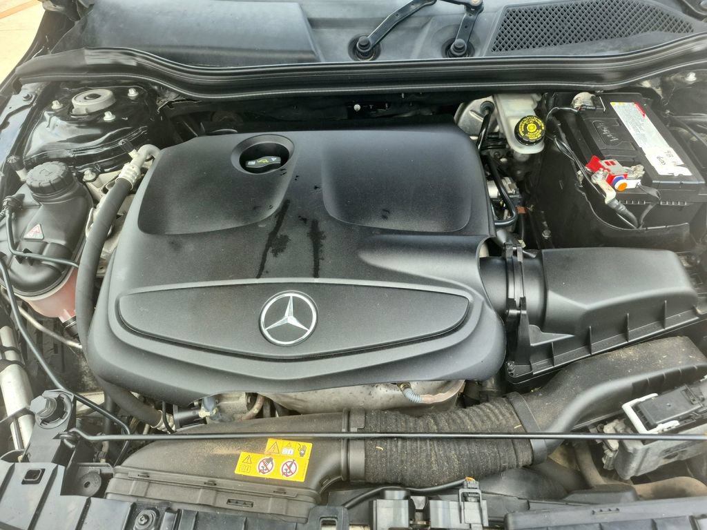 Used 2016 Mercedes-Benz GLA 250 4MATIC image 33
