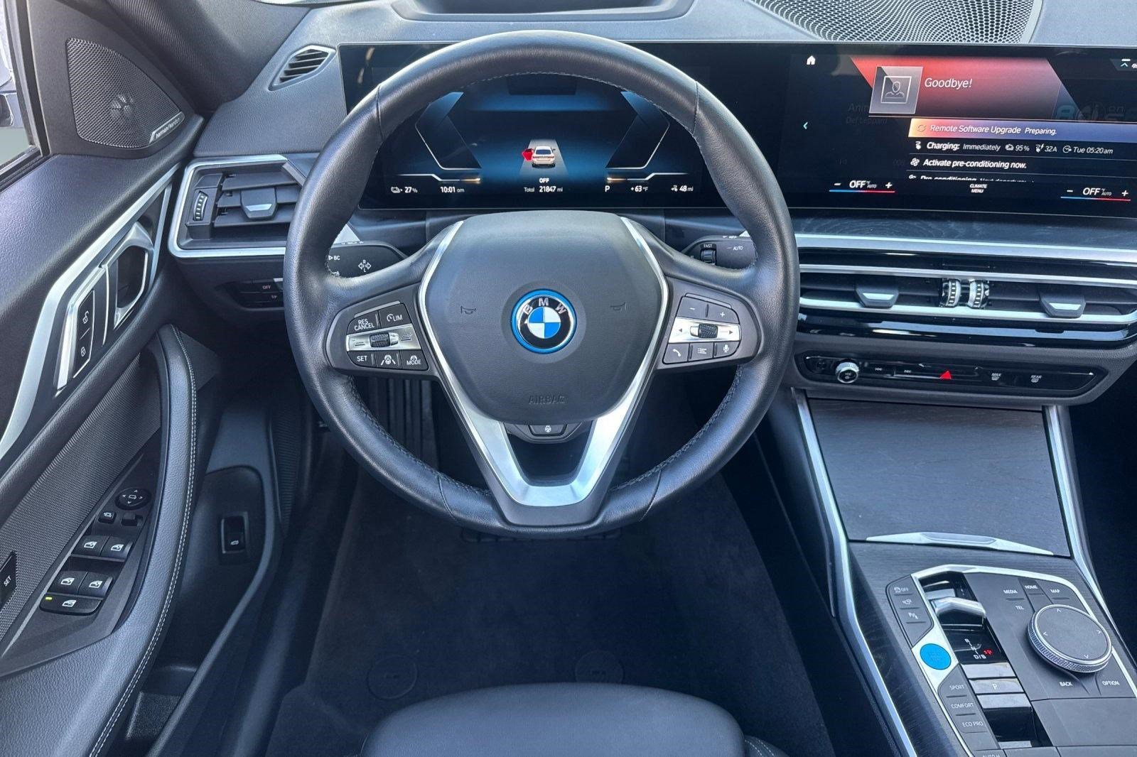 Certified 2023 BMW i4 eDrive35 image 28