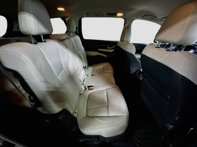 Used 2020 Subaru Ascent Limited AWD/4WD image 28