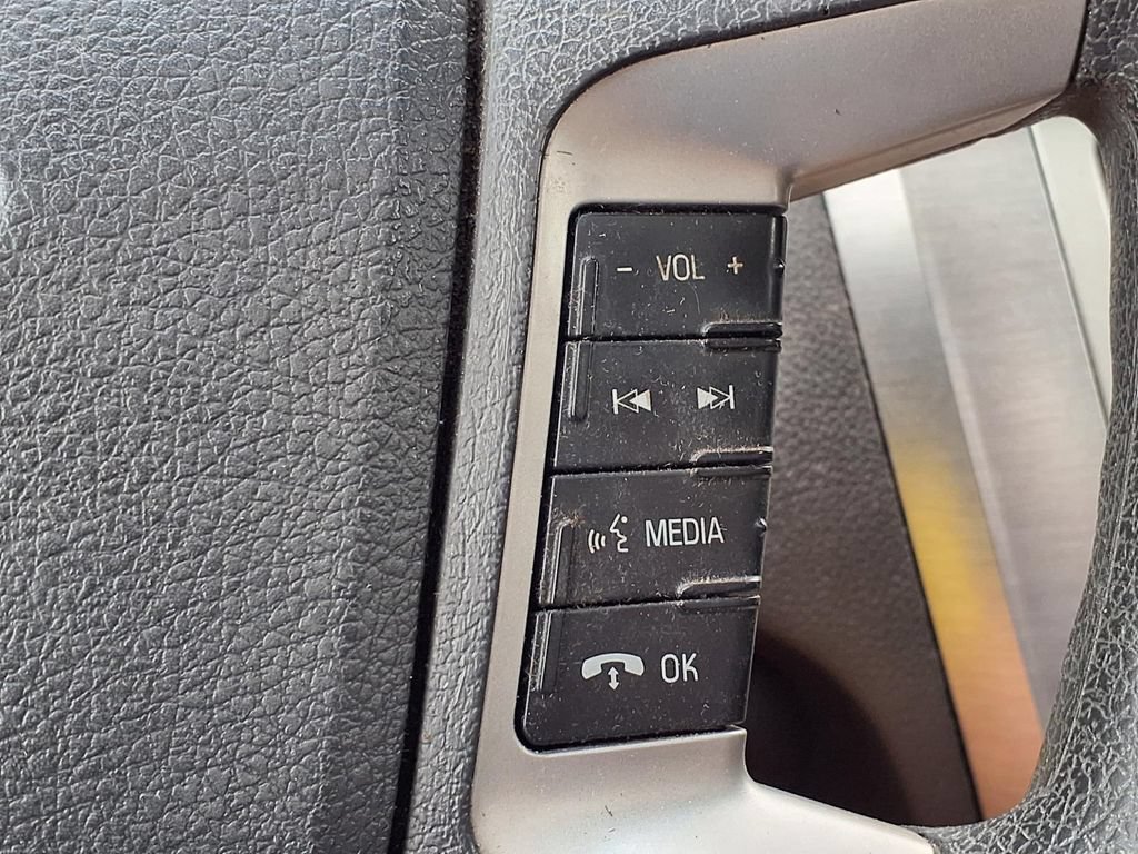 Used 2012 Ford Fusion SE FWD image 23