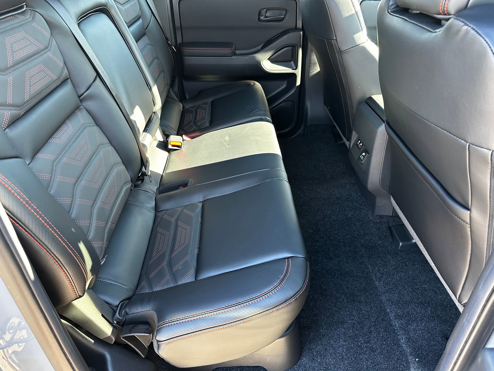New 2026 Nissan Frontier Pro-X w/ Pro Premium Package image 15