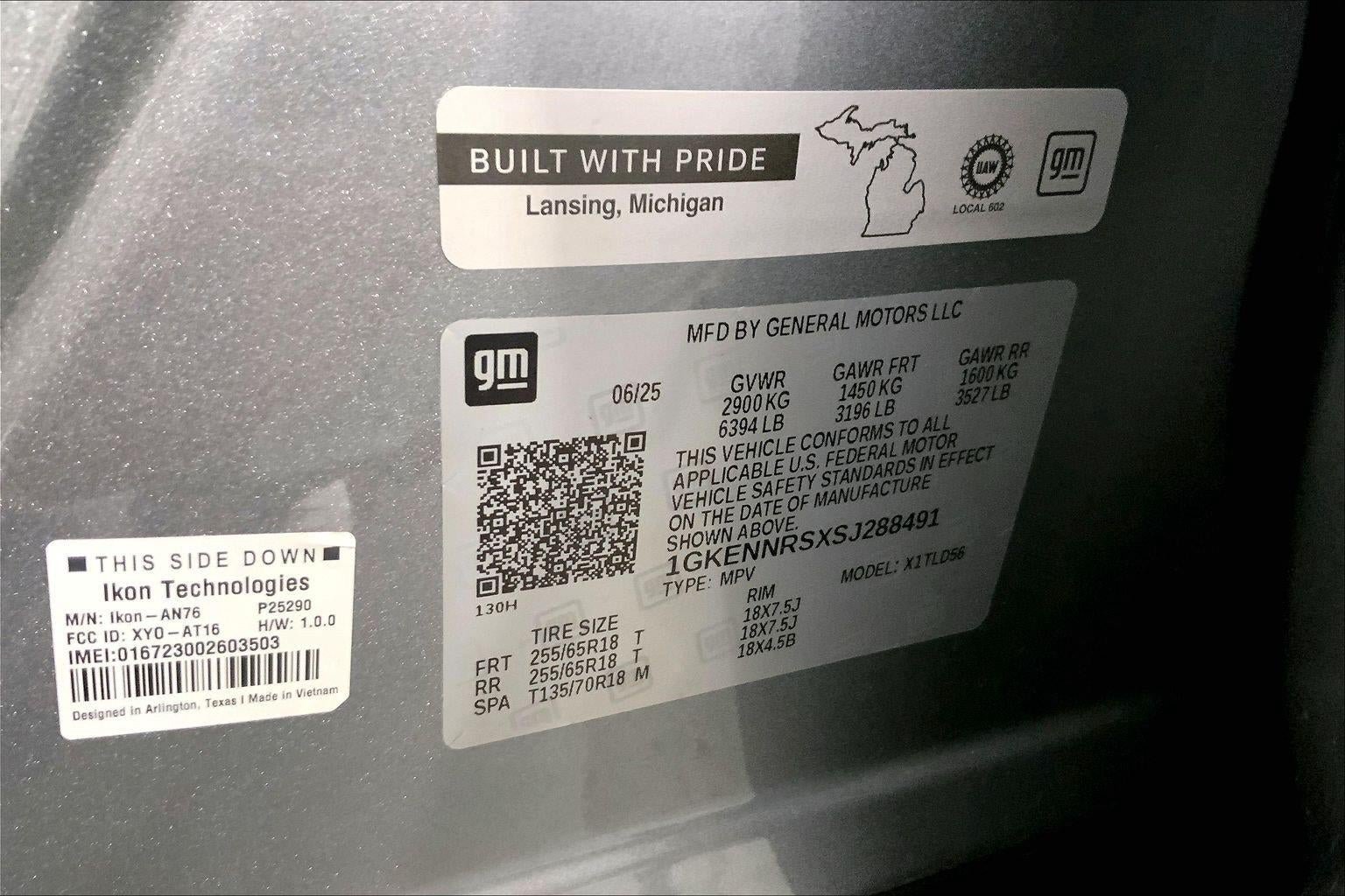 Used 2025 GMC Acadia Elevation AWD/4WD image 31