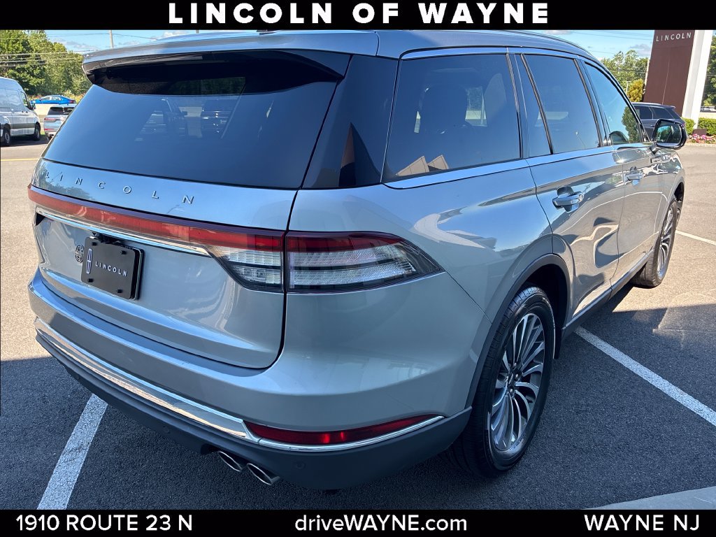Certified 2023 Lincoln Aviator Reserve AWD/4WD image 8