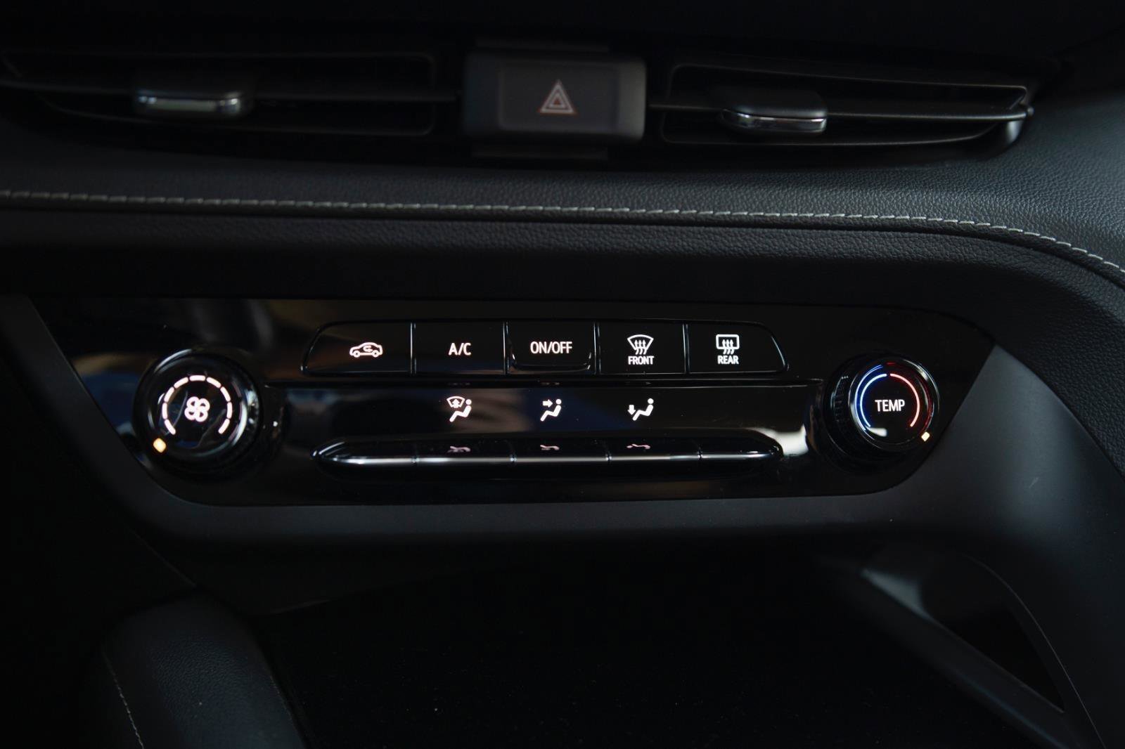 Used 2021 Buick Envision Preferred image 9