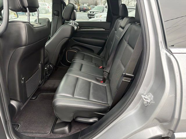Used 2017 Jeep Grand Cherokee Overland image 17