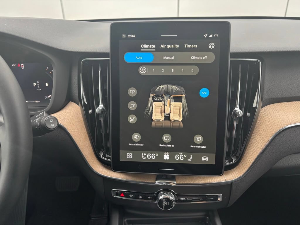 New 2026 Volvo XC60 B5 Plus w/ Climate Package AWD/4WD image 14