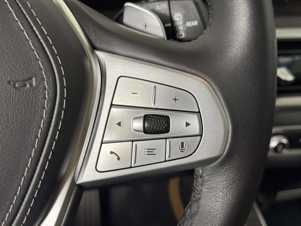 Used 2026 BMW X7 xDrive40i AWD/4WD image 23