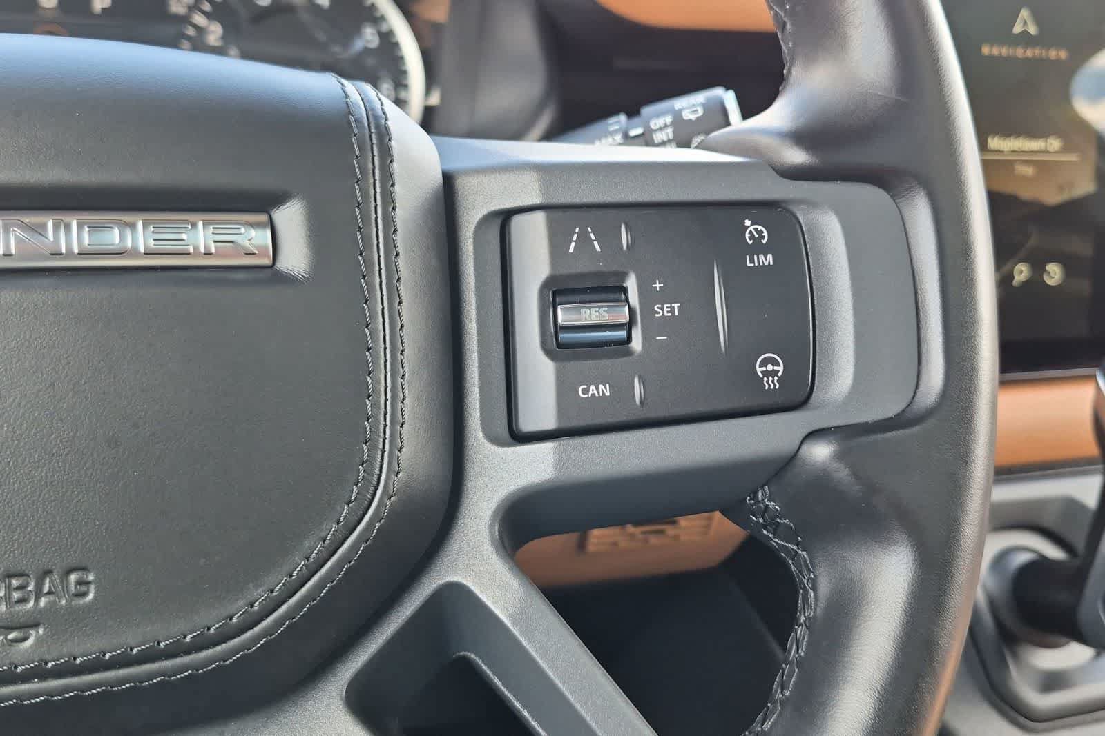 Certified 2023 Land Rover Defender 110 X-Dynamic SE AWD/4WD image 25