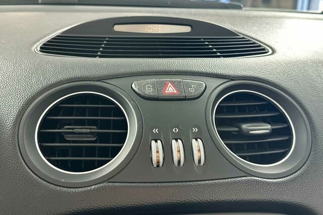 Used 2005 Mercedes-Benz SL 500 image 35