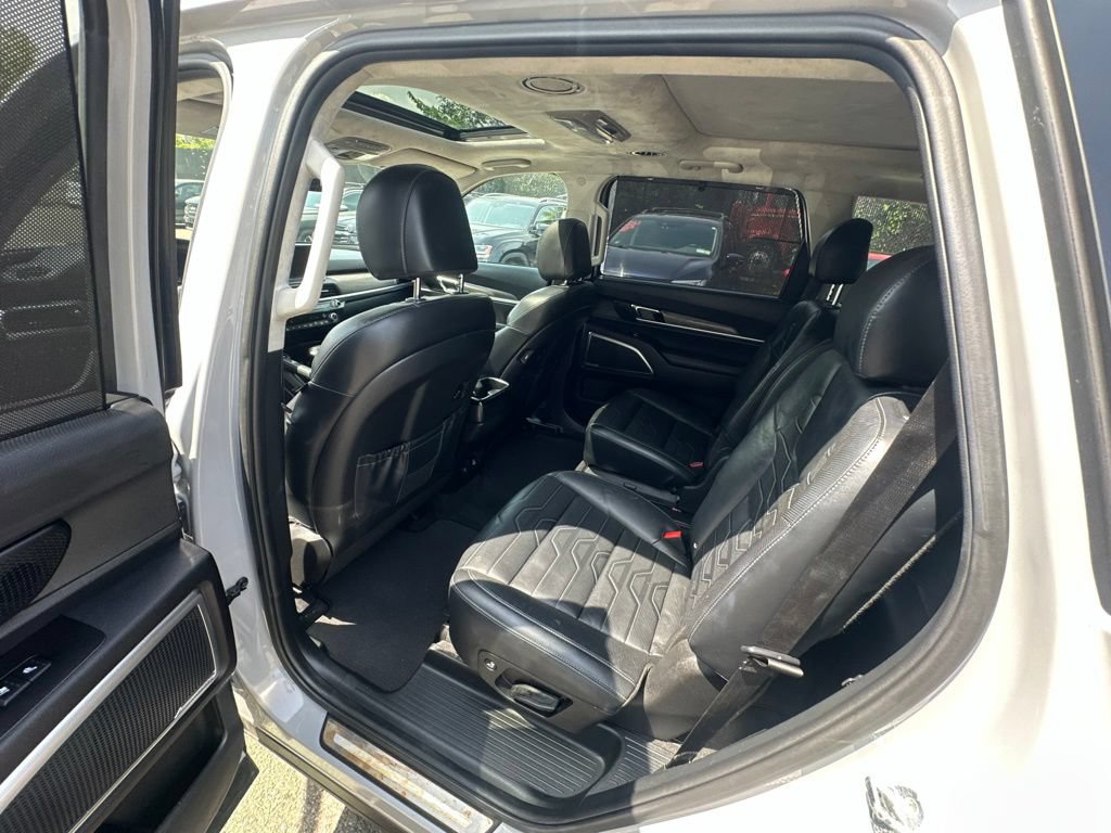 Used 2022 Kia Telluride SX w/ SX Prestige Package AWD/4WD image 22
