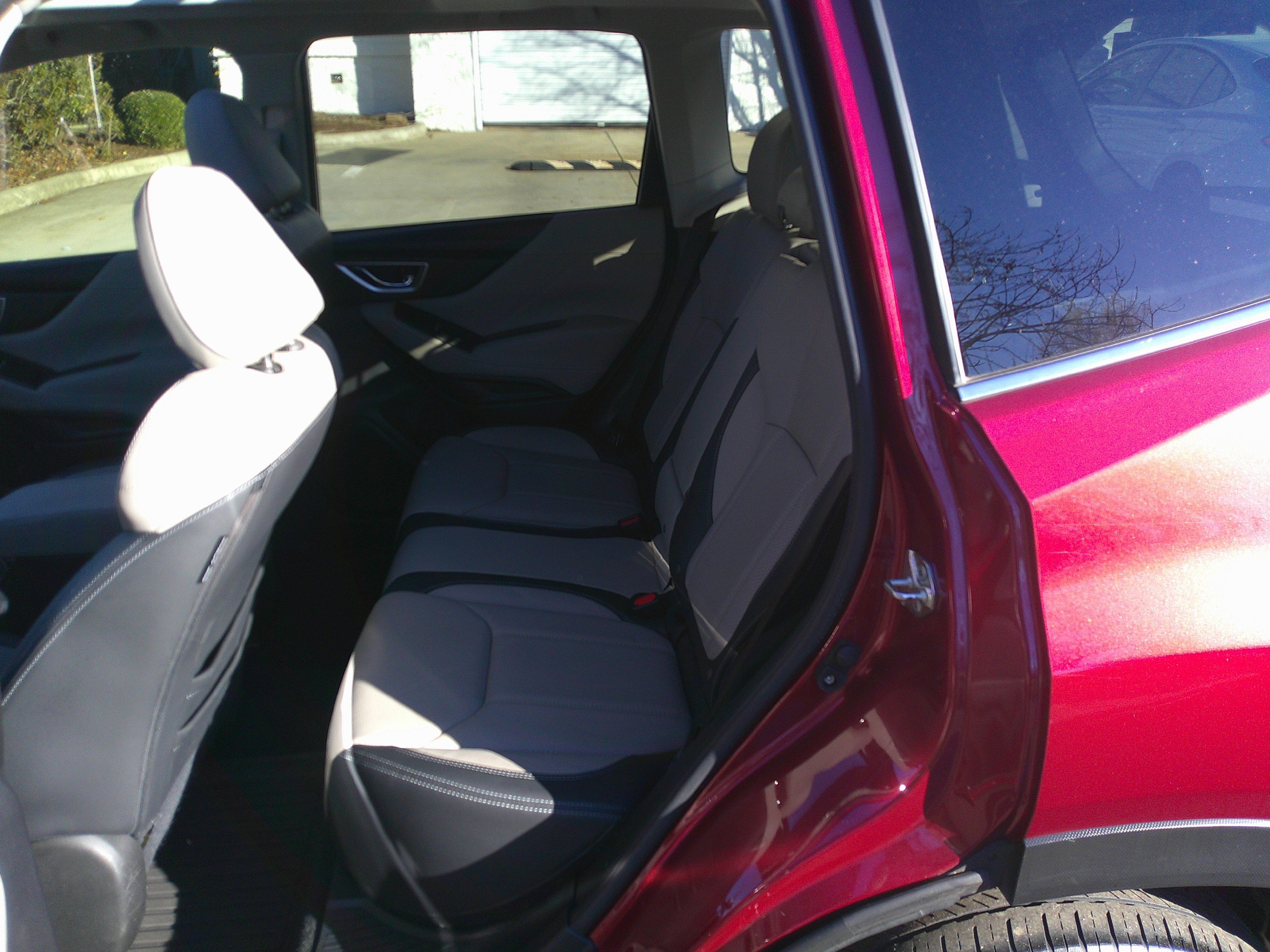 Used 2020 Subaru Forester Limited image 30