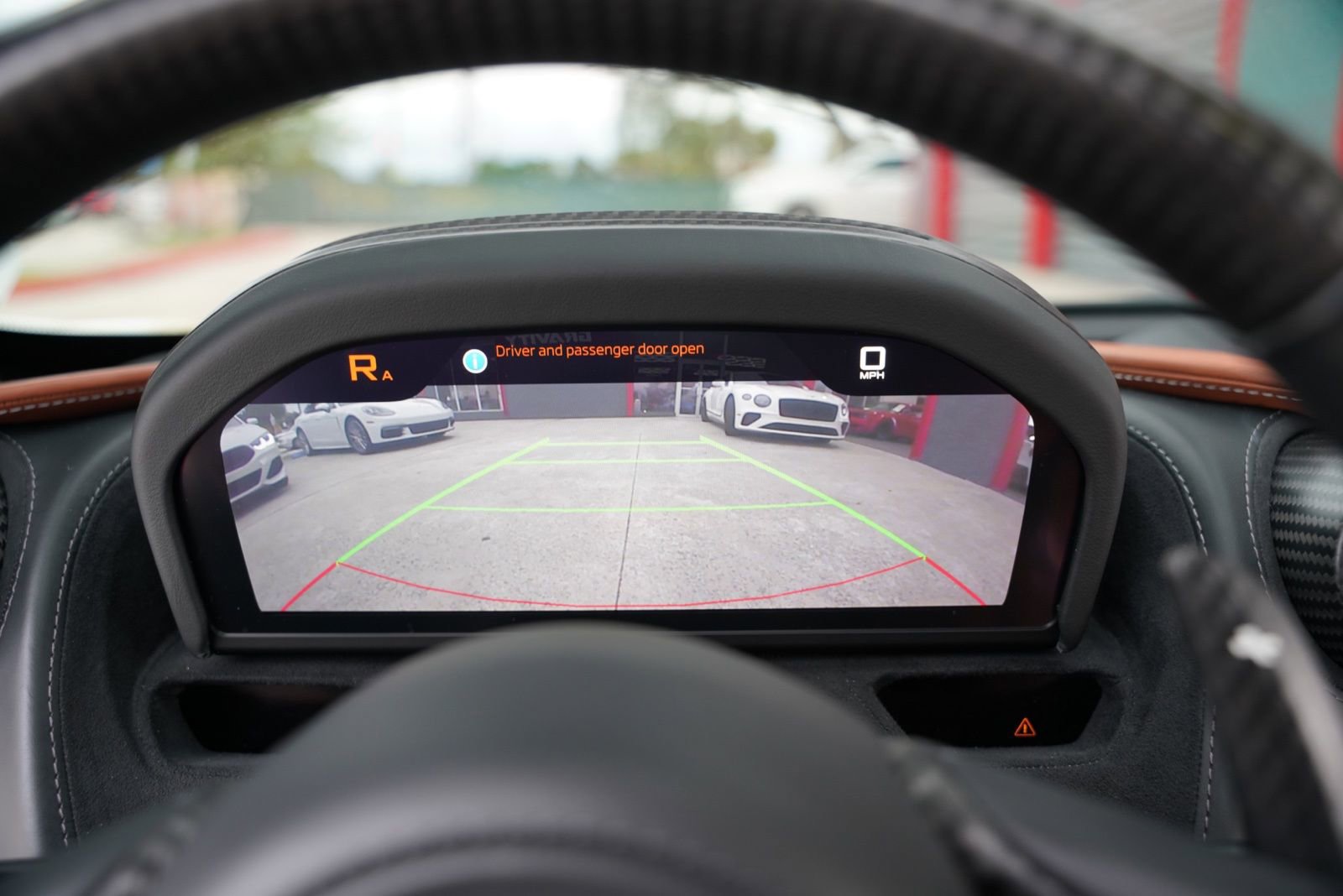 Used 2018 McLaren 720S Performance RWD image 17