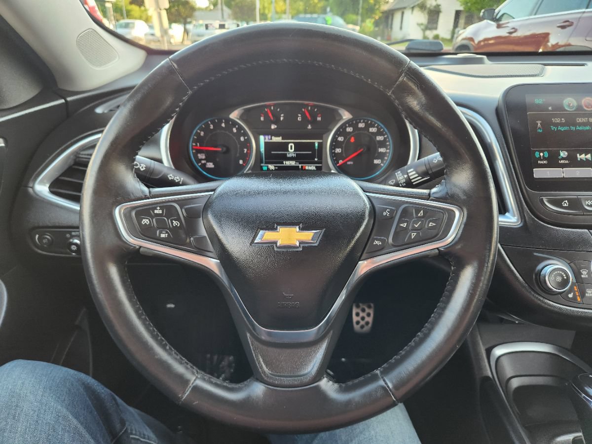Used 2016 Chevrolet Malibu LT w/ Leather Package FWD image 18