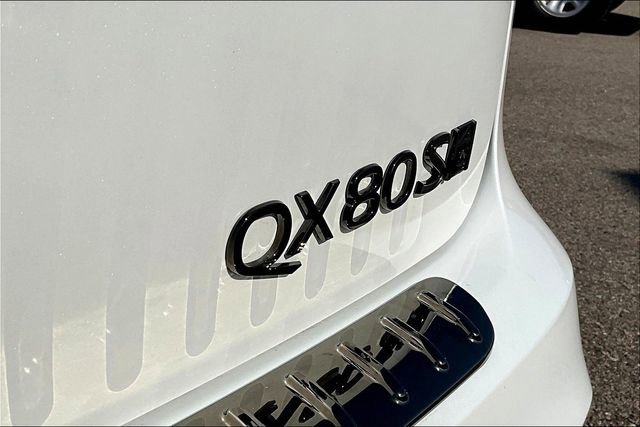 New 2026 INFINITI QX80 4WD image 8