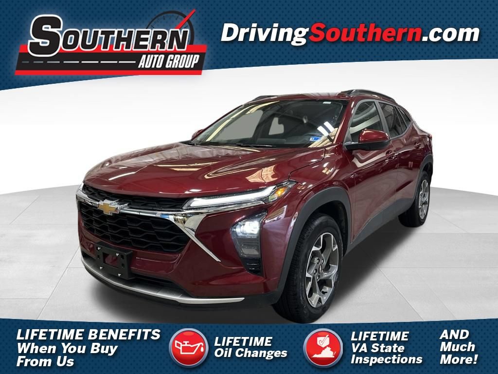 Used 2025 Chevrolet Trax LT w/ LT Convenience Package FWD image 1