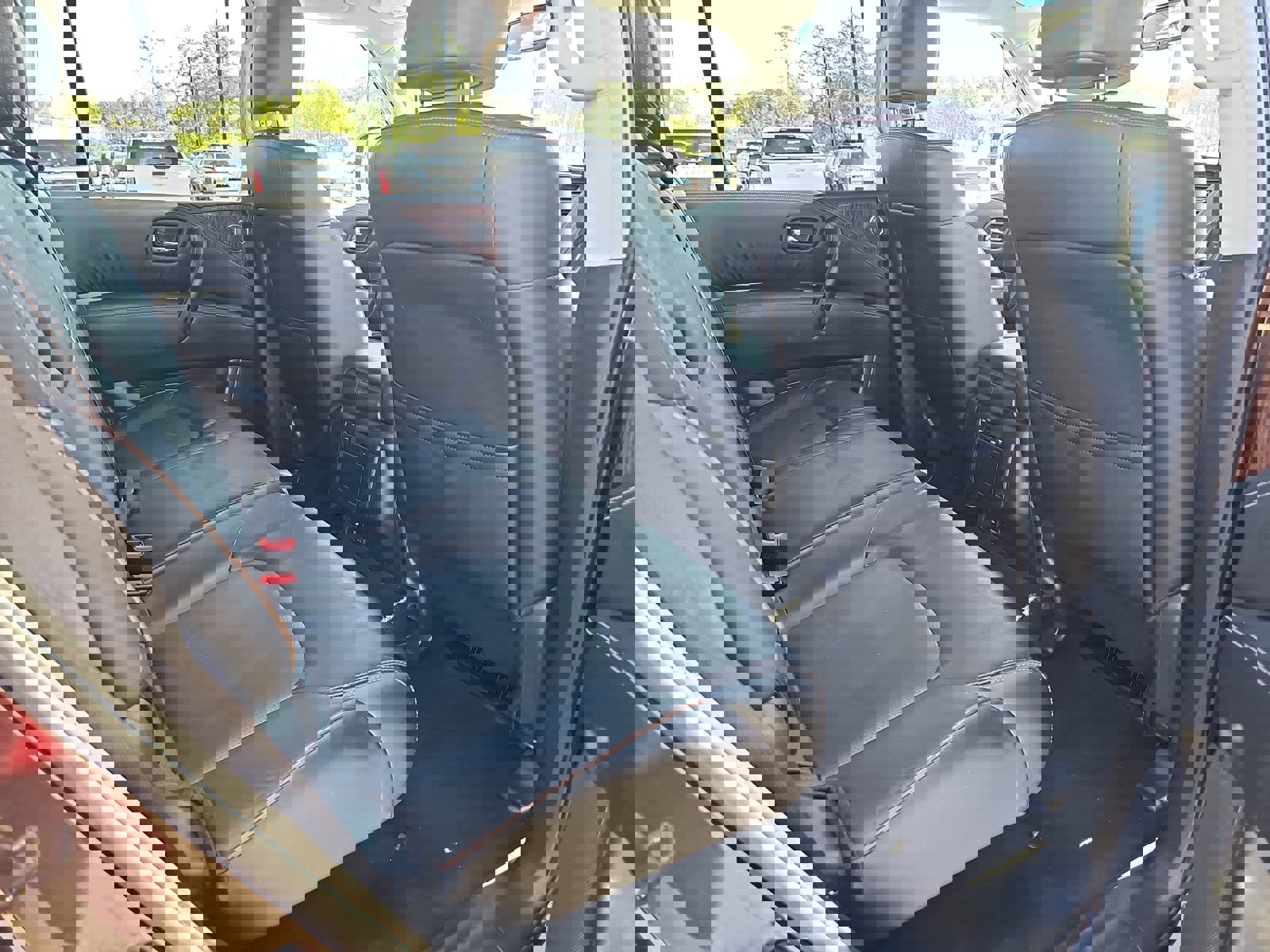 Used 2017 Nissan Armada SL RWD image 11