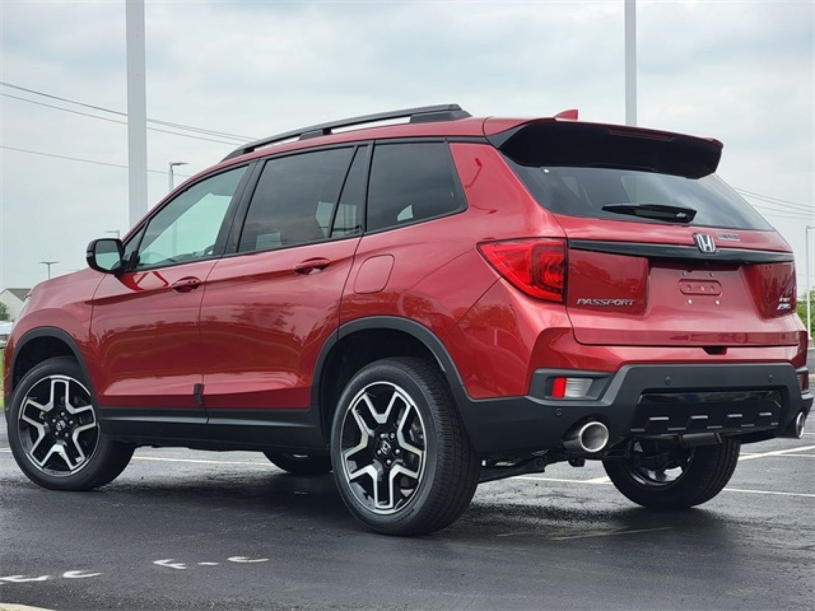 Used 2023 Honda Passport Elite image 6
