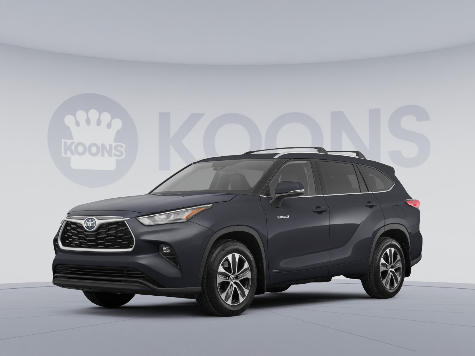 Used 2021 Toyota Highlander XLE AWD/4WD image 1