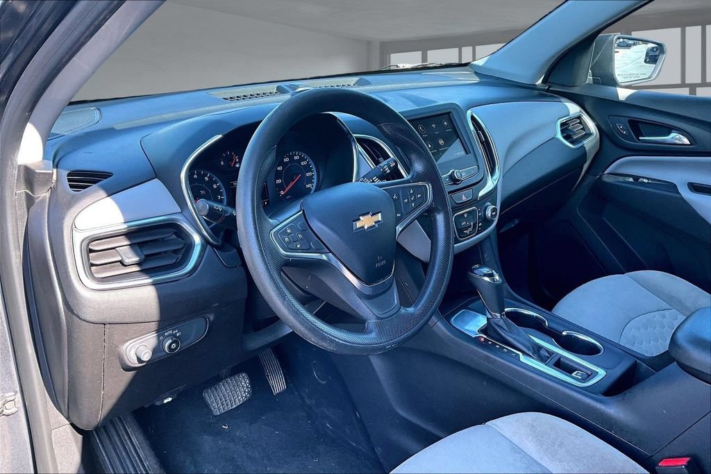 Used 2019 Chevrolet Equinox LS w/ LS Convenience Package FWD image 14