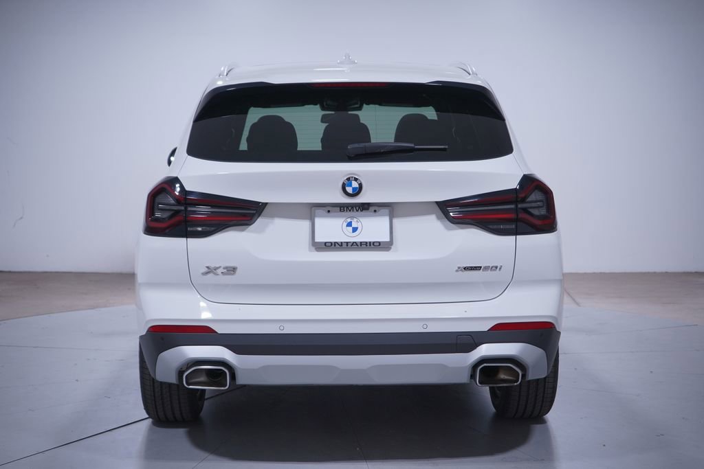Used 2024 BMW X3 xDrive30i w/ Convenience Package w/ZPA image 5