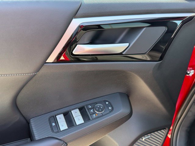 New 2026 Mitsubishi Outlander SE FWD image 22