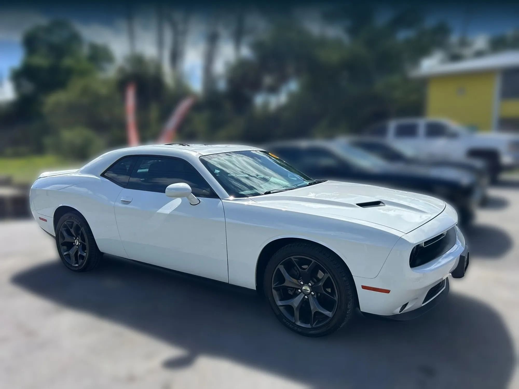 Used 2018 Dodge Challenger SXT Plus RWD image 3