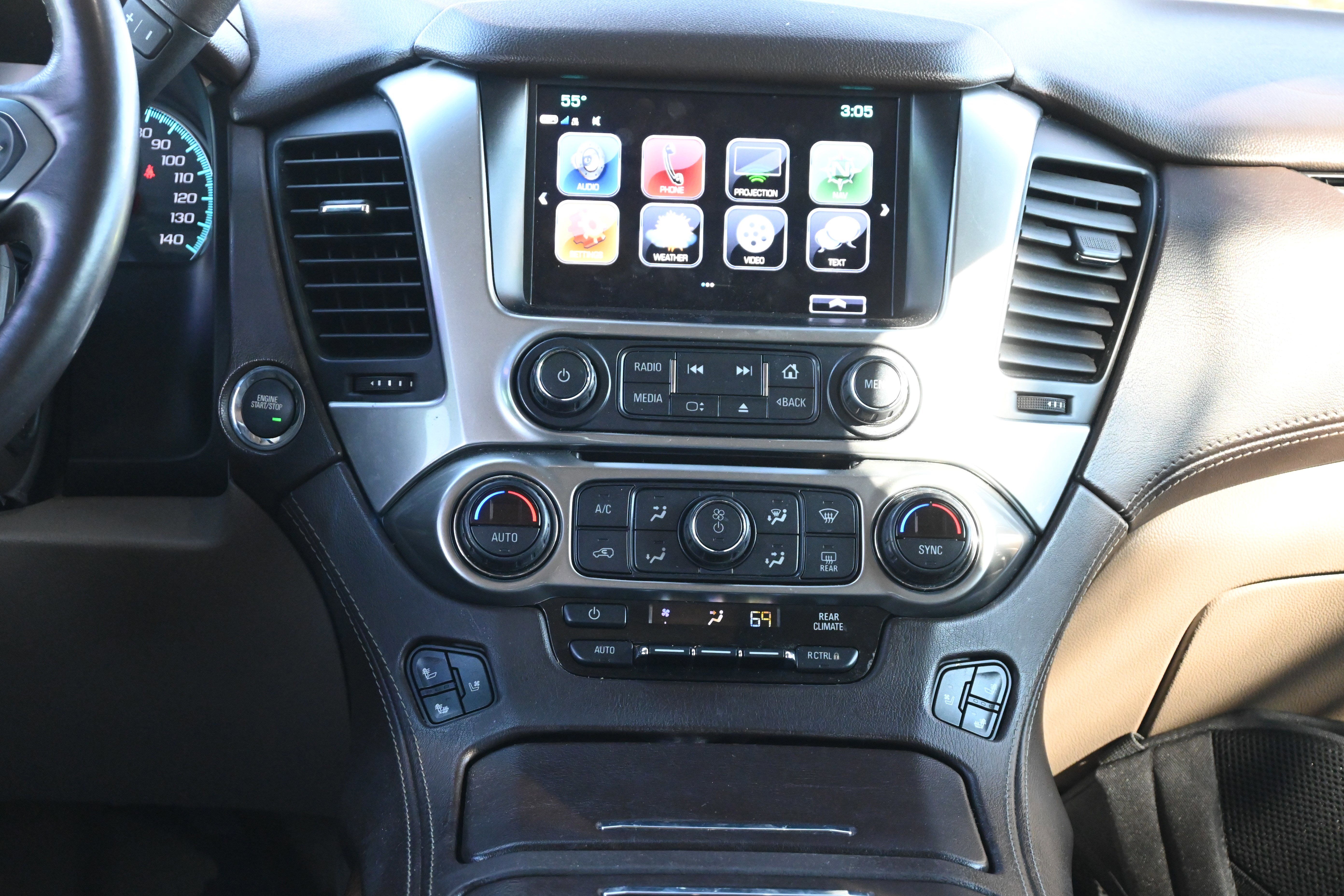 Used 2018 Chevrolet Tahoe Premier image 32