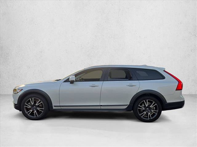 Used 2018 Volvo V90 T6 Cross Country w/ Convenience Package AWD/4WD image 8