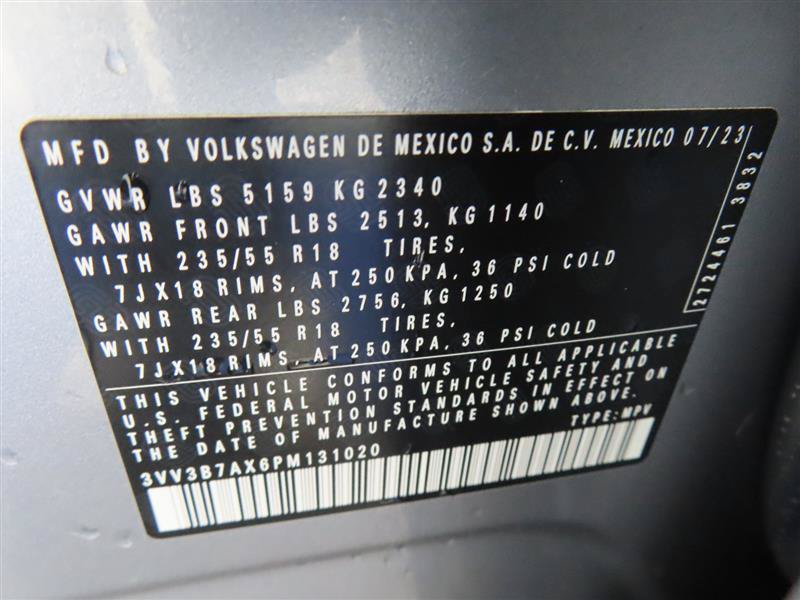 Used 2023 Volkswagen Tiguan SE FWD image 34
