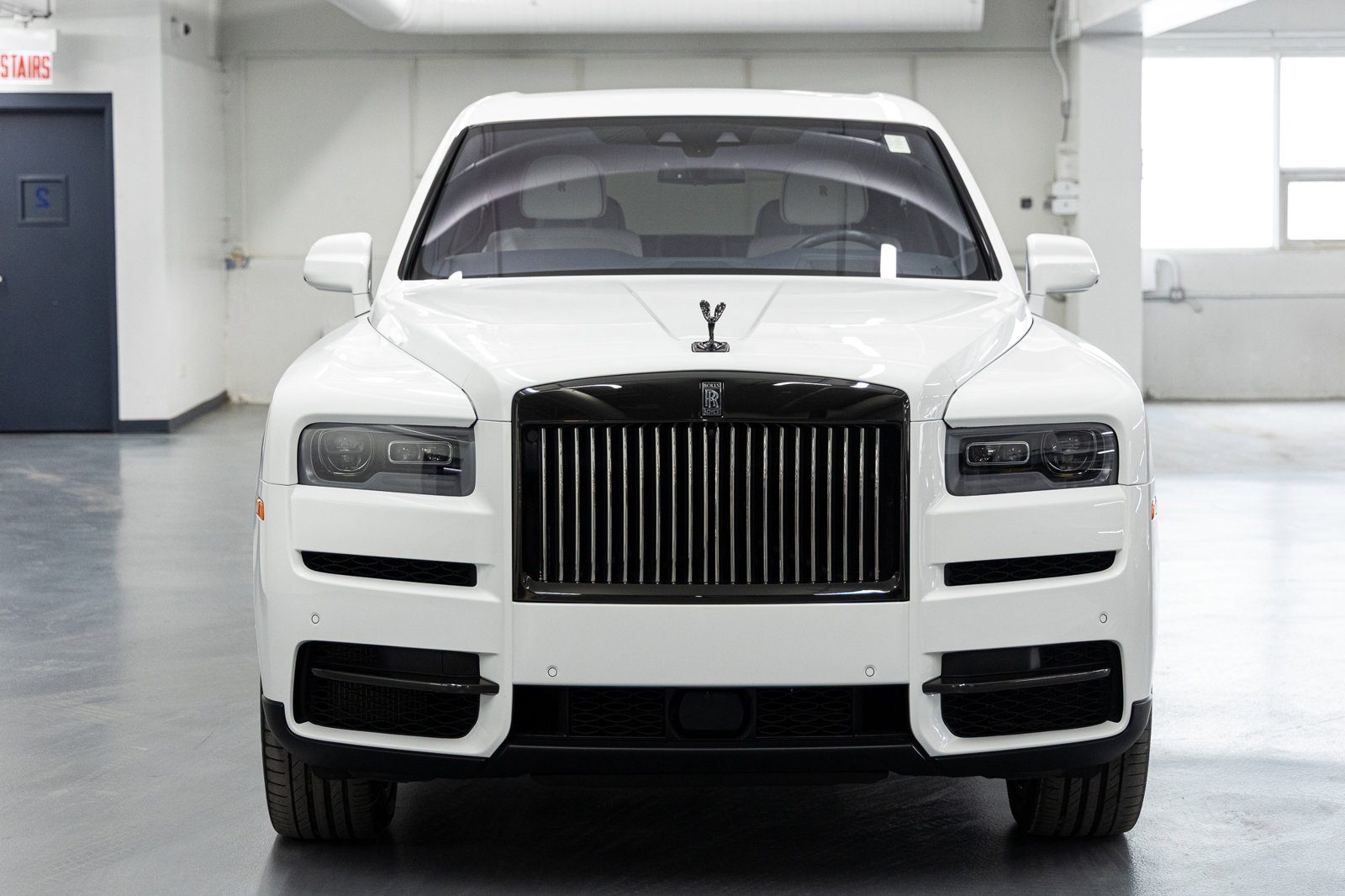 Certified 2024 Rolls-Royce Cullinan Black Badge image 2