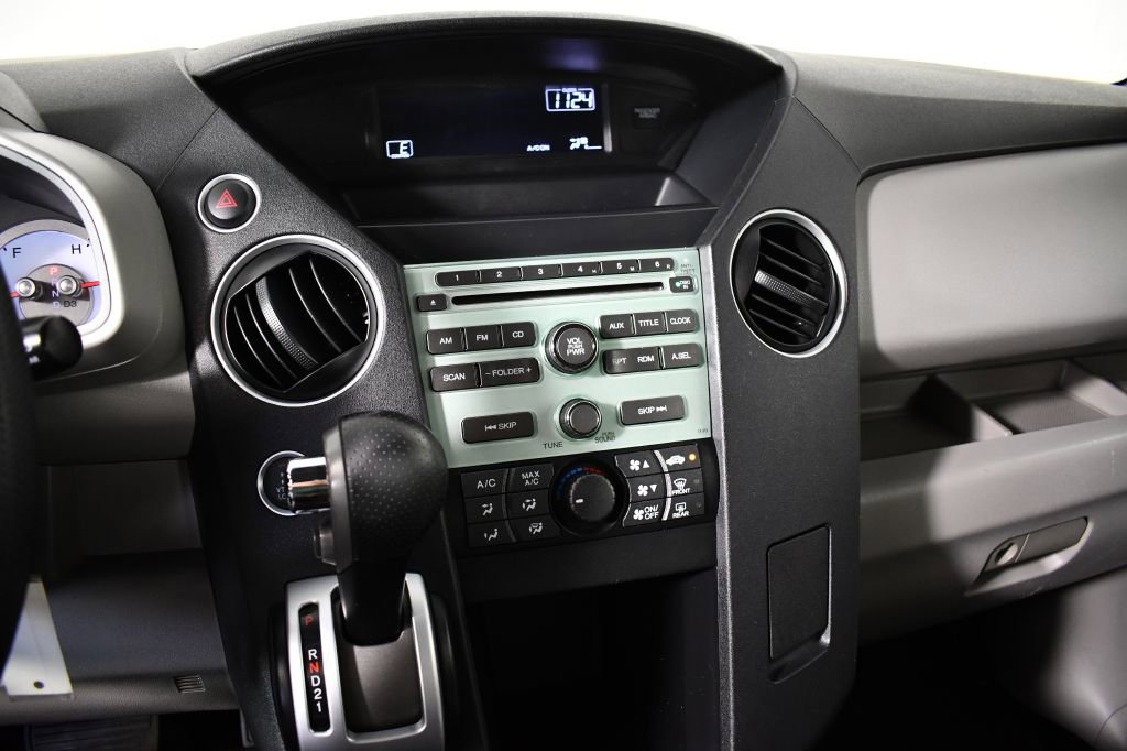 Used 2011 Honda Pilot LX image 31