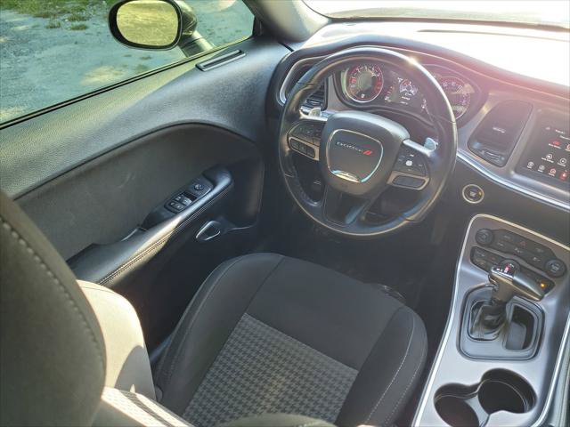 Used 2022 Dodge Challenger R/T RWD image 11