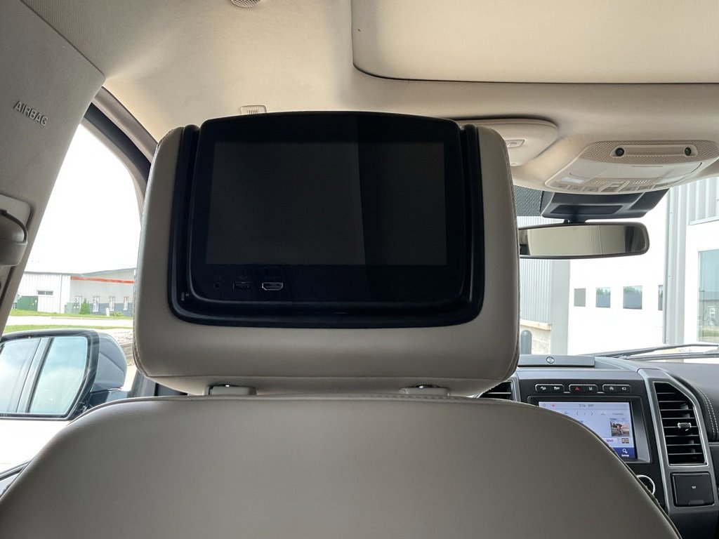 Used 2021 Ford Expedition Platinum image 22