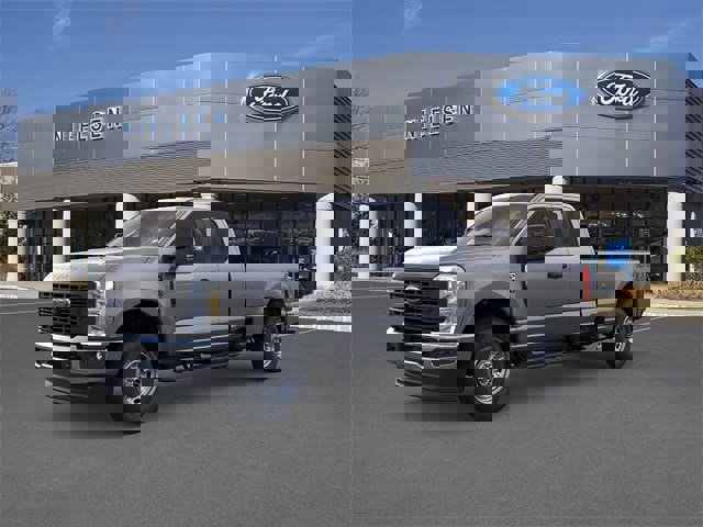 New 2026 Ford F250 XL image 1