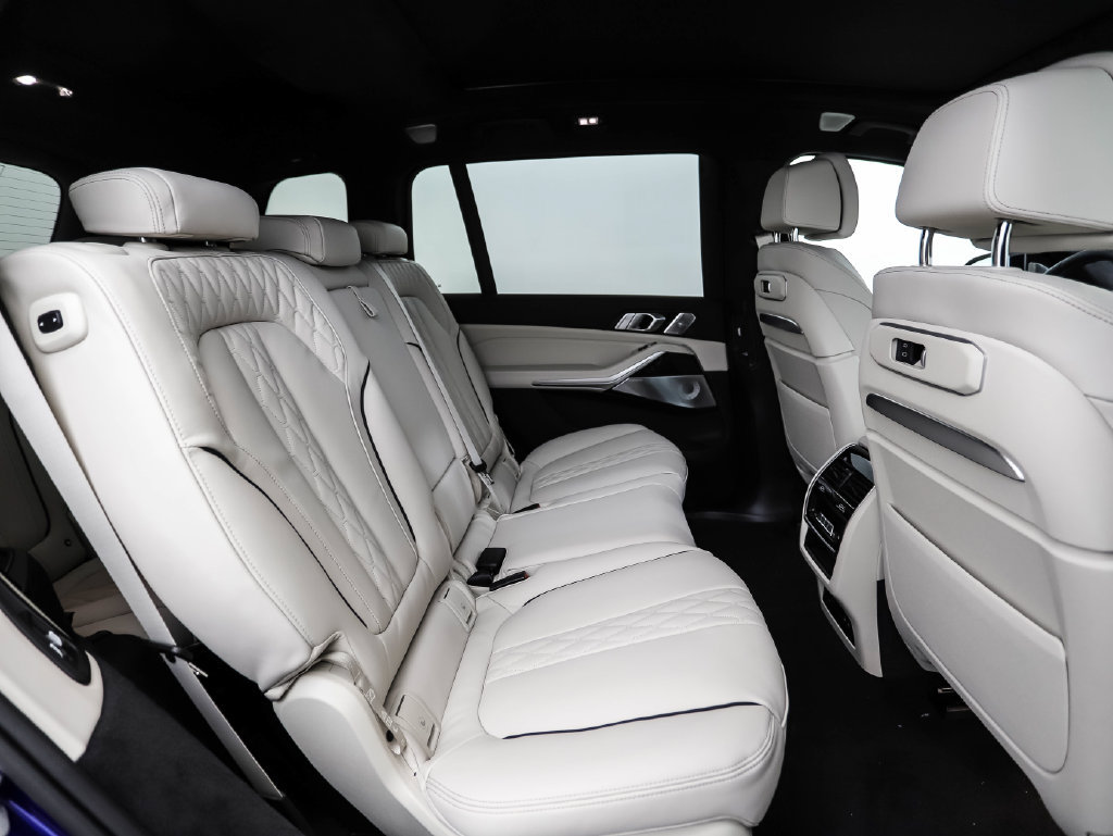 New 2027 BMW X7 M60i AWD/4WD image 33