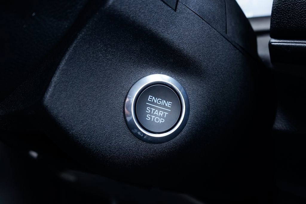 Used 2026 Ford Transit 350 XLT image 32