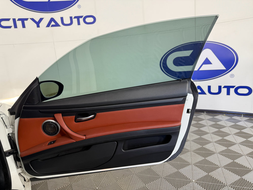 Used 2012 BMW M3 Convertible image 14