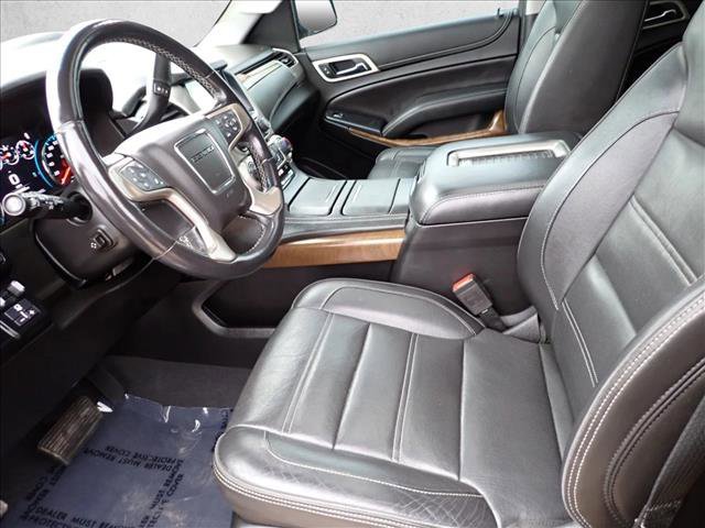 Used 2019 GMC Yukon XL Denali AWD/4WD image 14