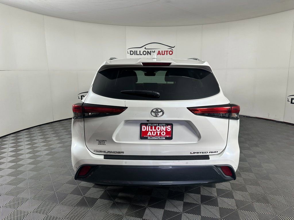 Used 2020 Toyota Highlander Limited image 6