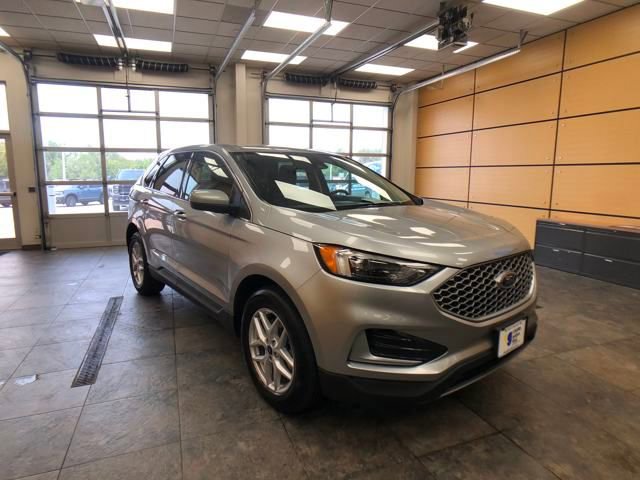 Used 2024 Ford Edge SEL