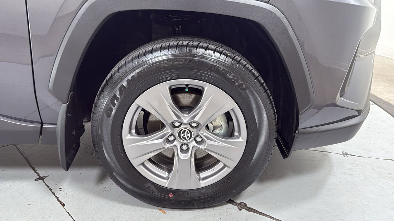 Certified 2025 Toyota RAV4 XLE w/ Convenience Package image 21