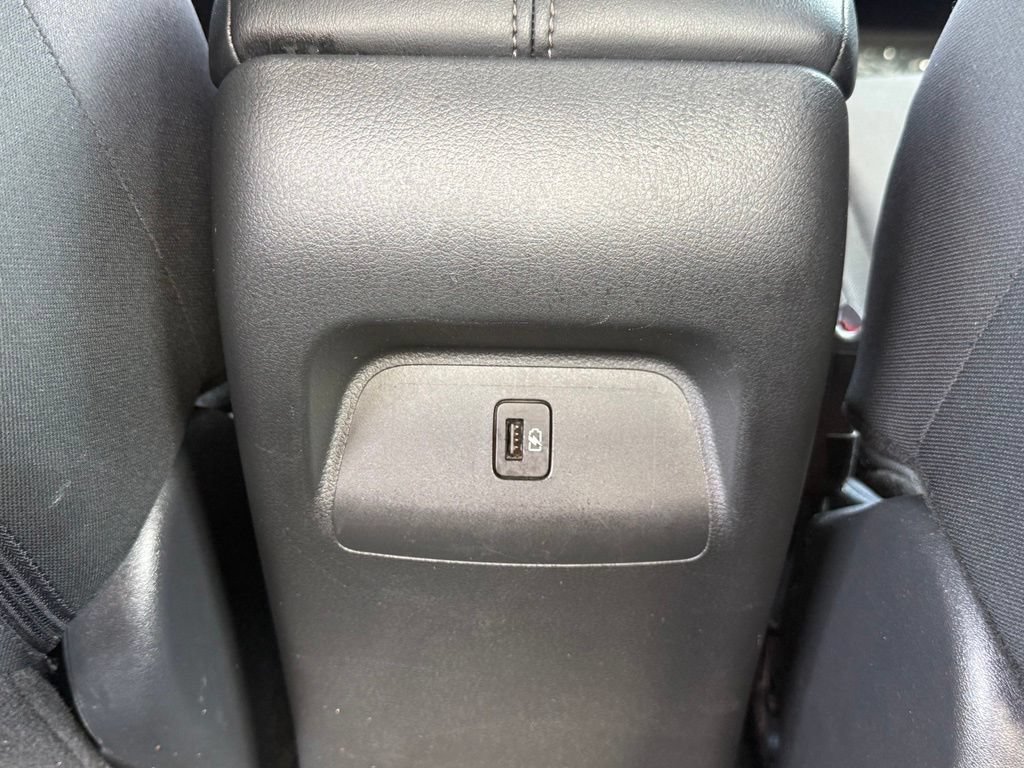Used 2025 Nissan Sentra SV FWD image 13