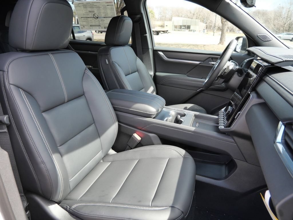 New 2026 GMC Acadia Elevation w/ Black Edition AWD/4WD image 28