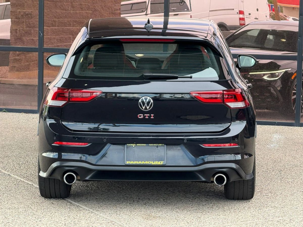 Used 2022 Volkswagen GTI Autobahn FWD image 11